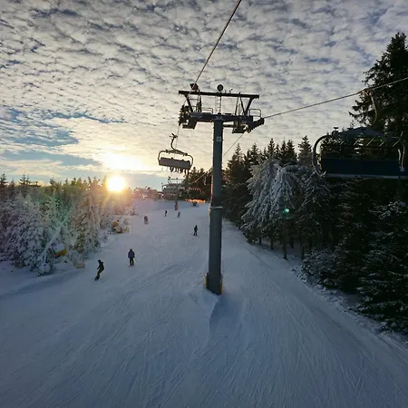 Tannenherz Mit Balkon & Bergblick & Naehe Hillebachsee & 2 Schlafzimmer *