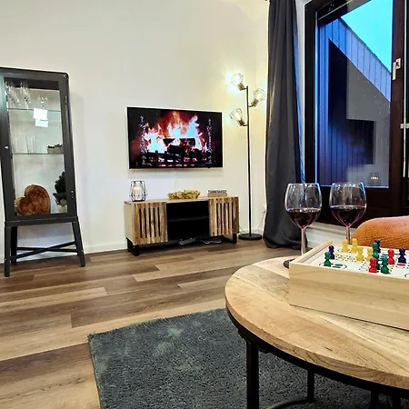 Tannenherz Mit Balkon & Bergblick & Naehe Hillebachsee & 2 Schlafzimmer Winterberg