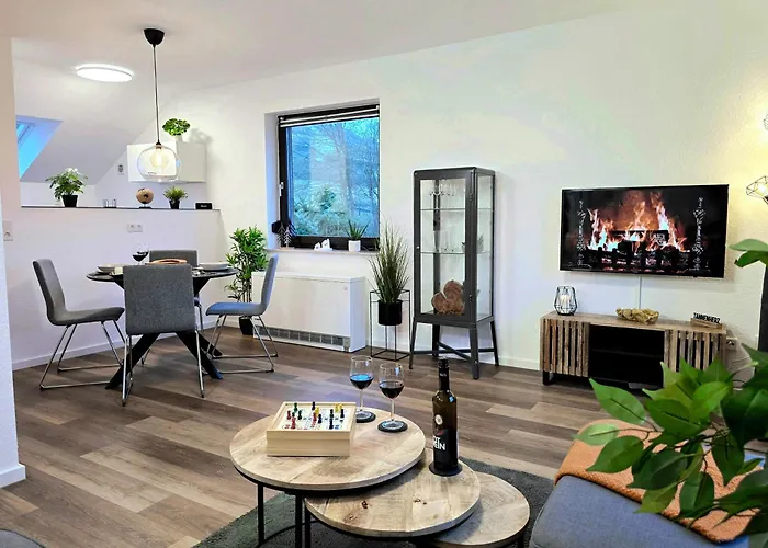 Tannenherz Mit Balkon & Bergblick & Naehe Hillebachsee & 2 Schlafzimmer Apartman *